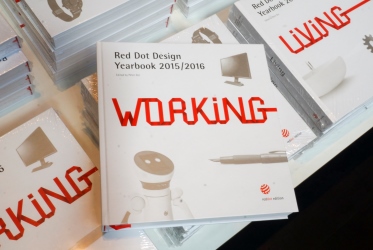 The Red Dot Design Yearbook 2015/2016 »Working«